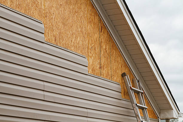 Professional Vinyl Siding technician working in Vale, NC